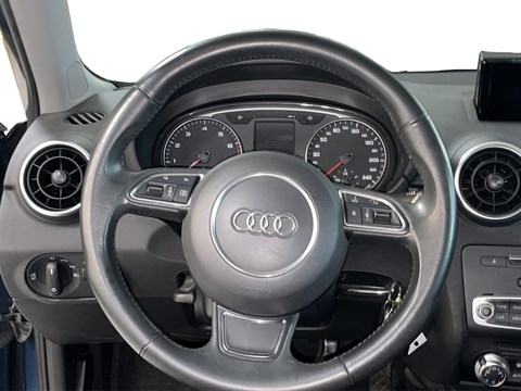 Audi Audi 
